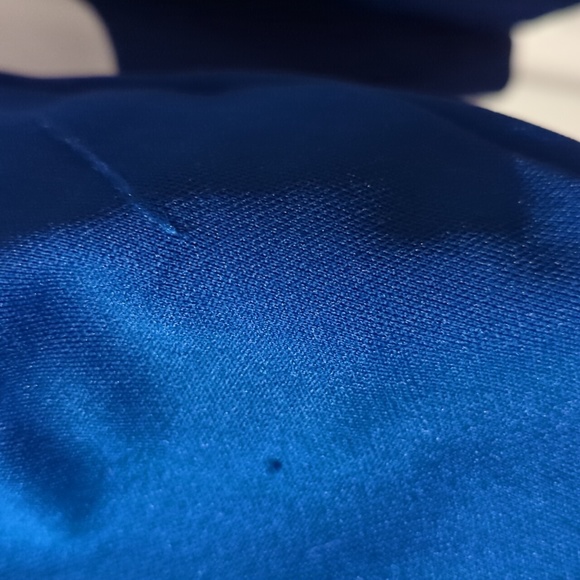 Toronto Maple Leafs Jersey - Picture 3 of 10